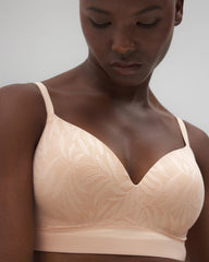 Wireless Bra with Lace