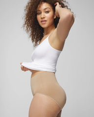 Seamless Ultralight Smoothing Brief