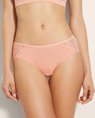 Hipster Panty with Enchanting Lace