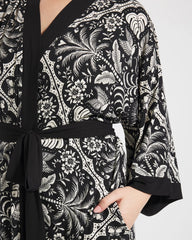 Short Robe