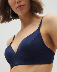 Wireless Lace Push-Up Bra