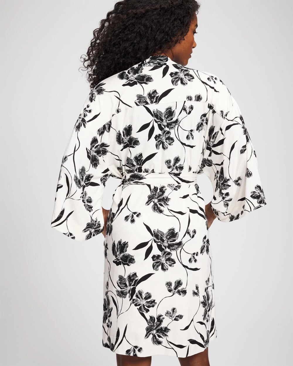 Short Robe