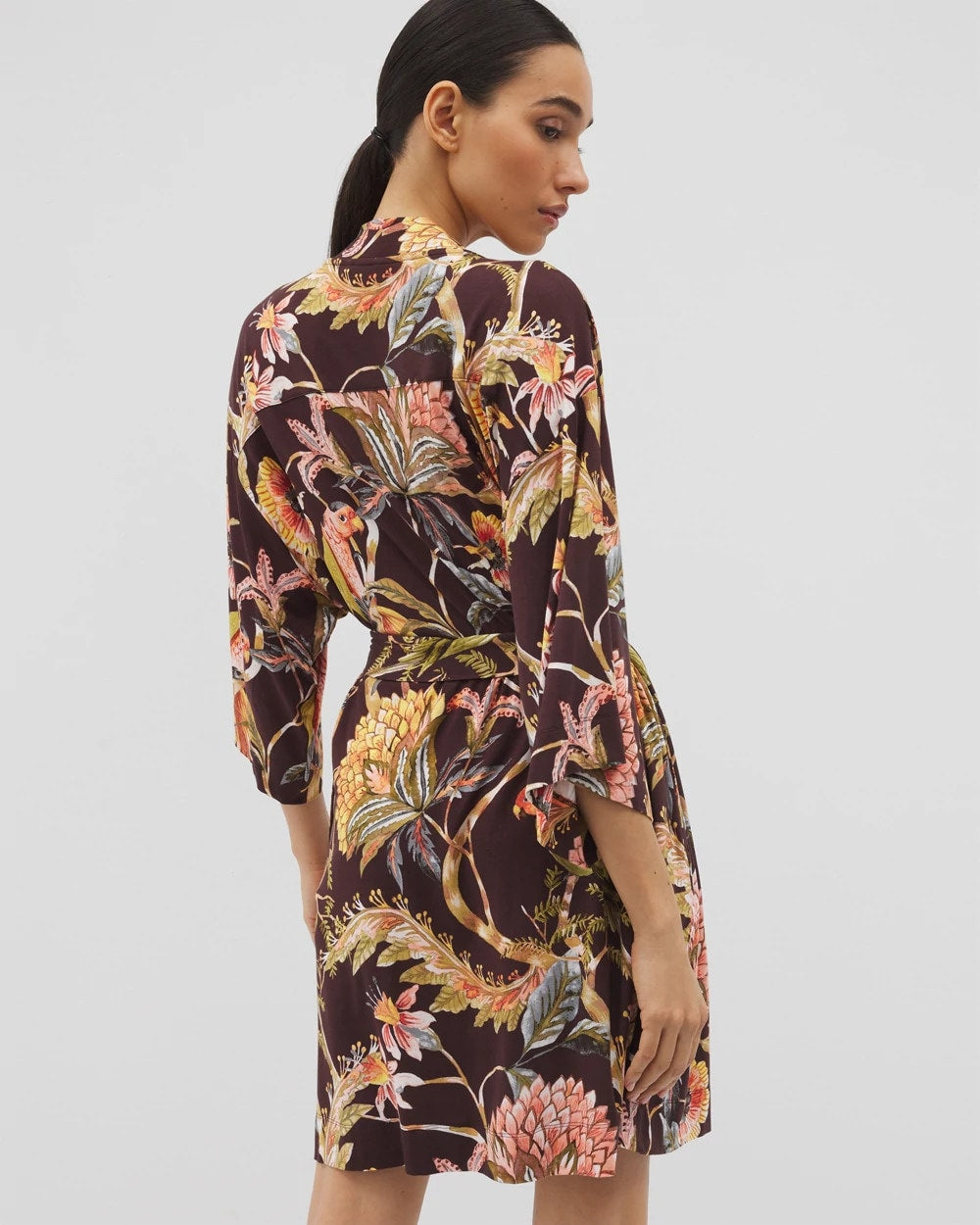 Short Robe