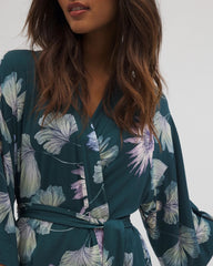 Short Robe