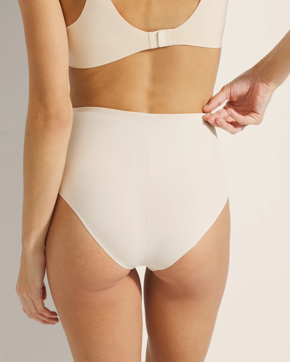 High-Waist Cheeky Panty