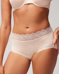 Brief Panty with Enchanting Lace