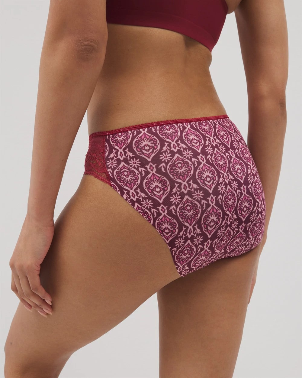 Edge Hipster Panty with Lace