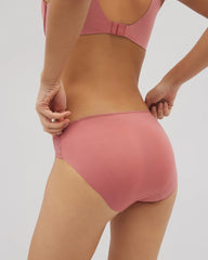 Edge Hipster Panty with Lace
