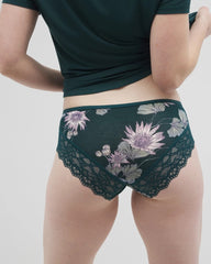 Hipster Panty with Enchanting Lace