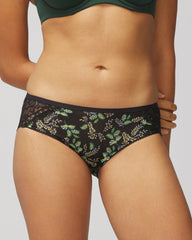 Hipster Panty with Enchanting Lace