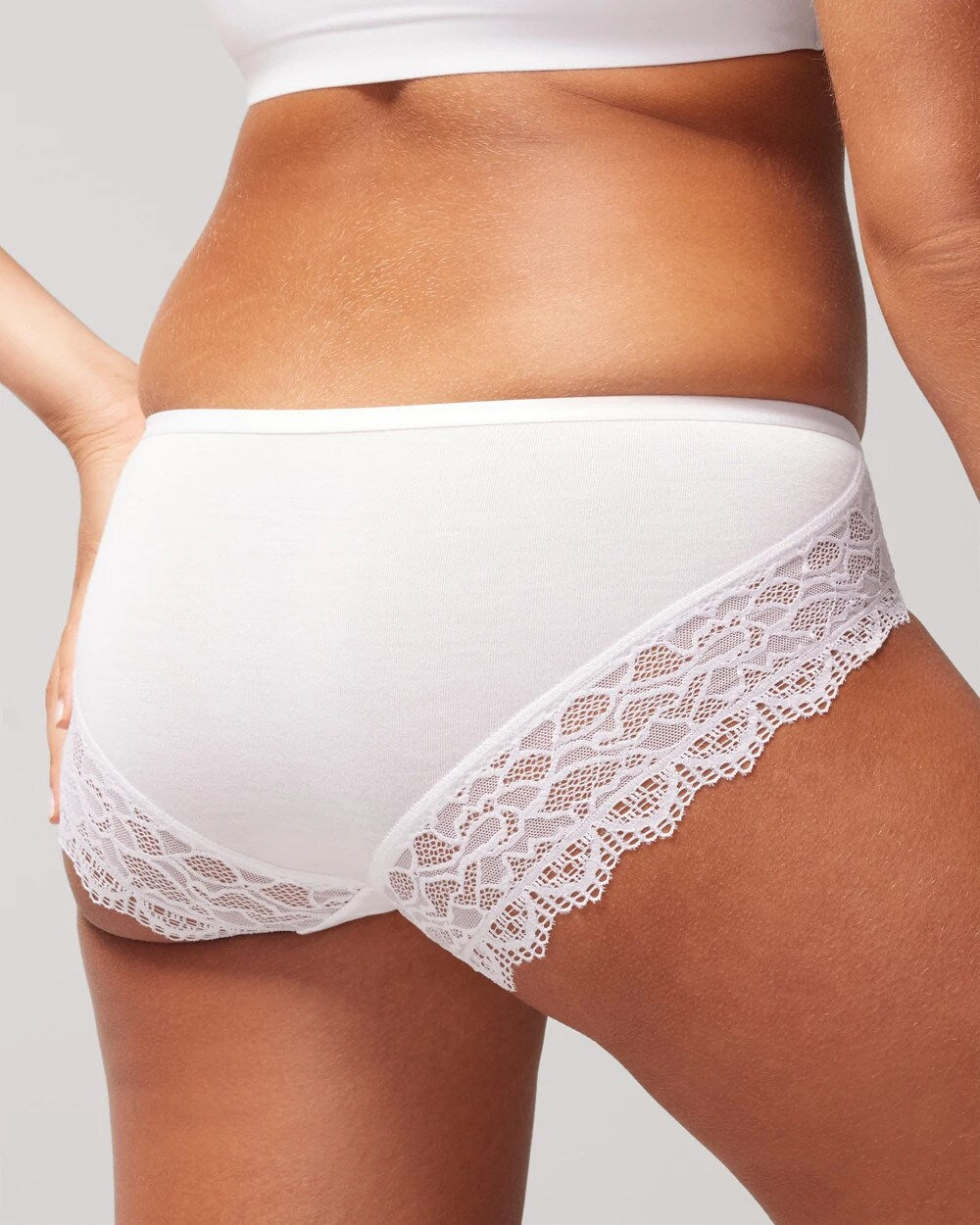 Hipster Panty with Enchanting Lace