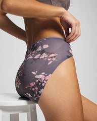 Edge High-Leg Panty