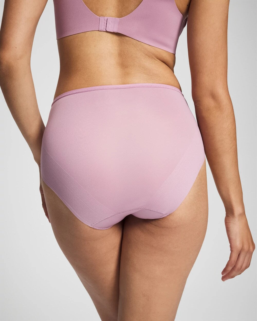 Edge High-Leg Panty