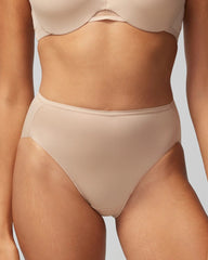 High-Leg Panty