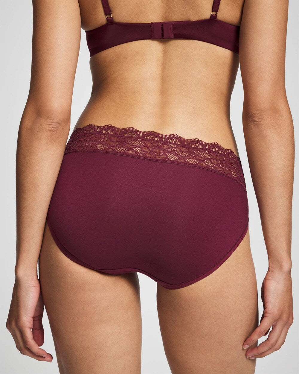 High-Leg Panty with Enchanting Lace