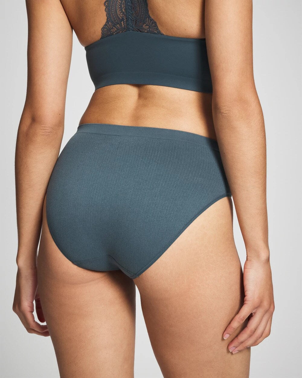 Seamless Rib High-Leg Panty