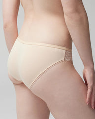Bikini Panty with Enchanting Lace