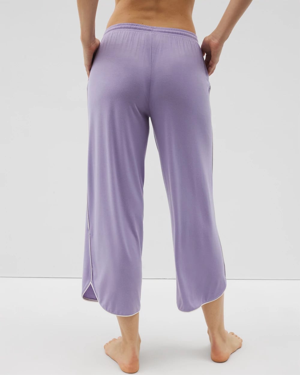 Solid Piped Crop Pajama Pant