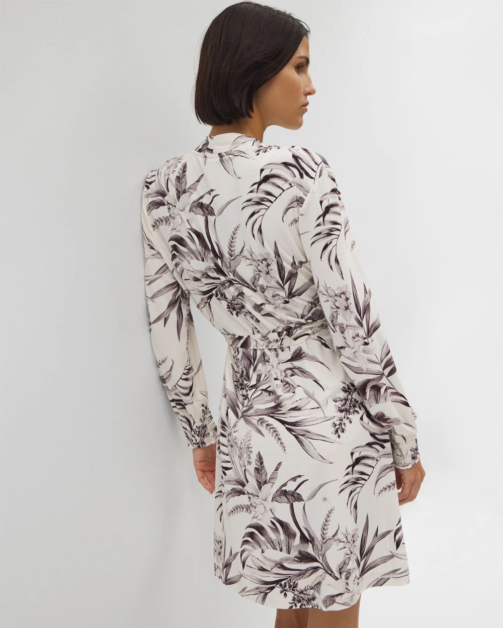 Long-Sleeve Short Robe