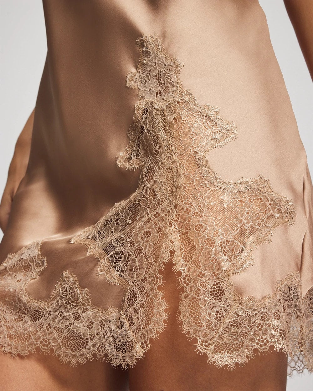 Chemise