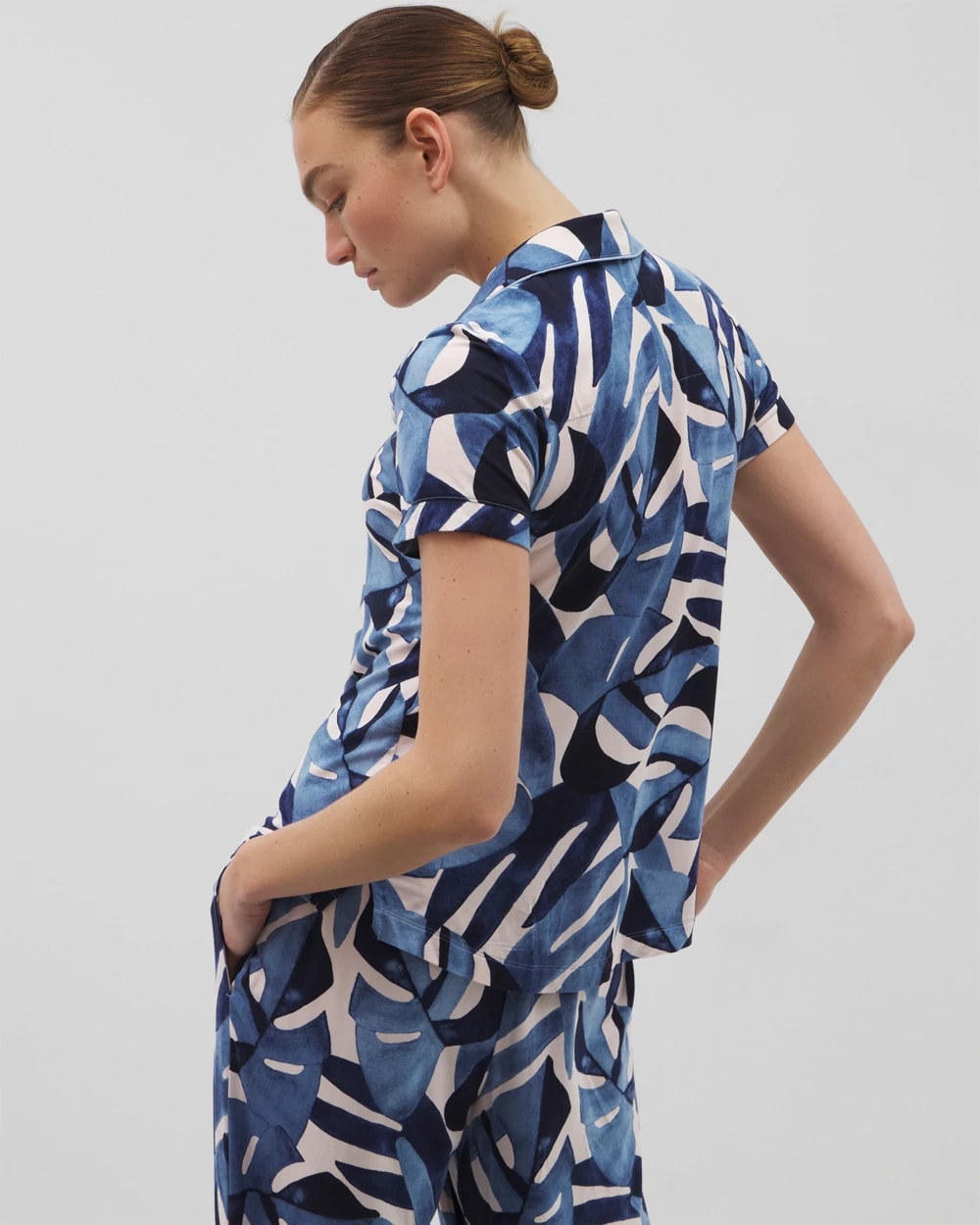 Piped Short Sleeve Notch Collar Pajama Top