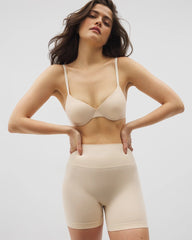 Mid-Level Shaping Seamless Shorts