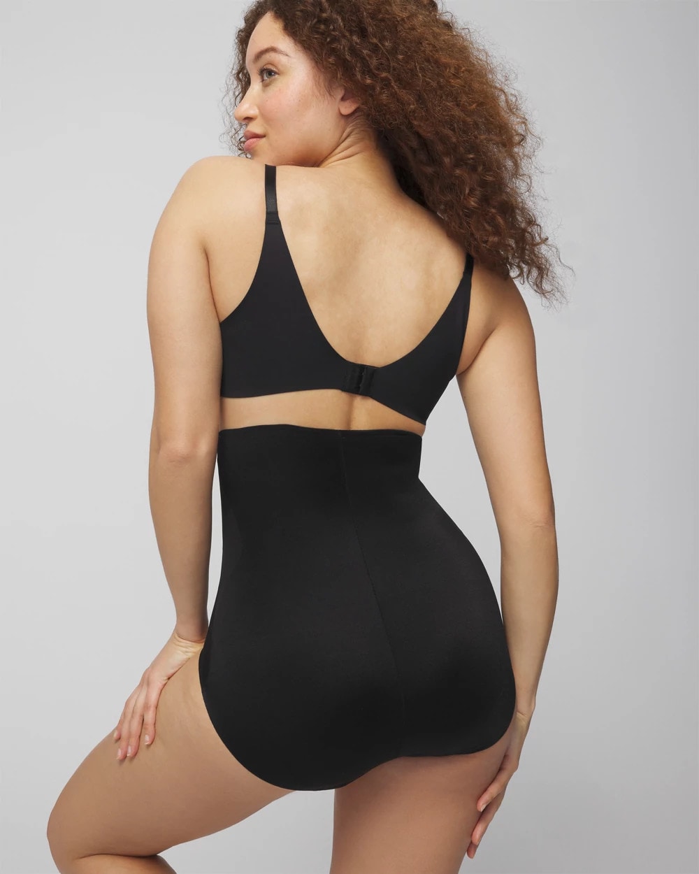 Mid-Level Shaping Vanishing Edge High-Waist Brief