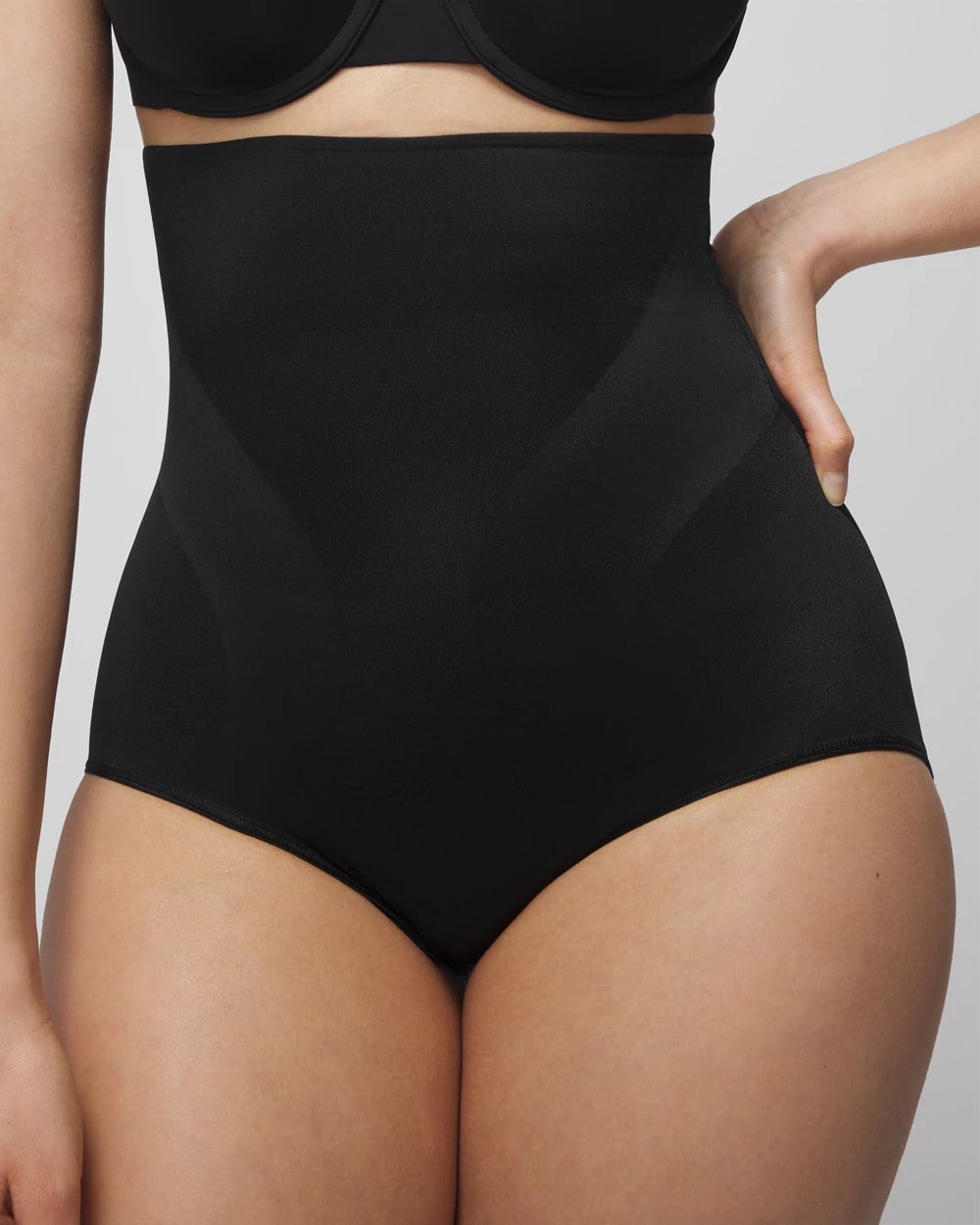 Mid-Level Shaping Vanishing Edge High-Waist Brief