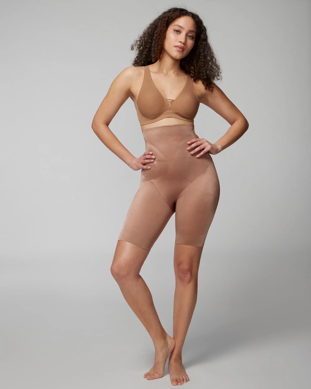 Mid-Level Shaping Vanishing Edge High-Waist Thigh Slimmer